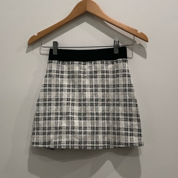 Beach Riot Plaid Tennis Top & Skort - Picture 4 of 4